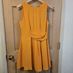 Size Medium Adelyn Rae Elegant Orange Sleeveless Dress